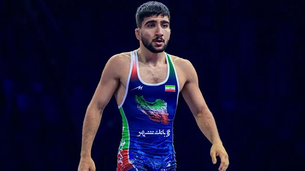 کشتی فرنگی ایران راهی مغولستان شد