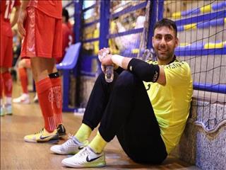 سینا پرکاس پس از ناکامی در قهرمانی به بازگشت دوباره فکر می‌کند
