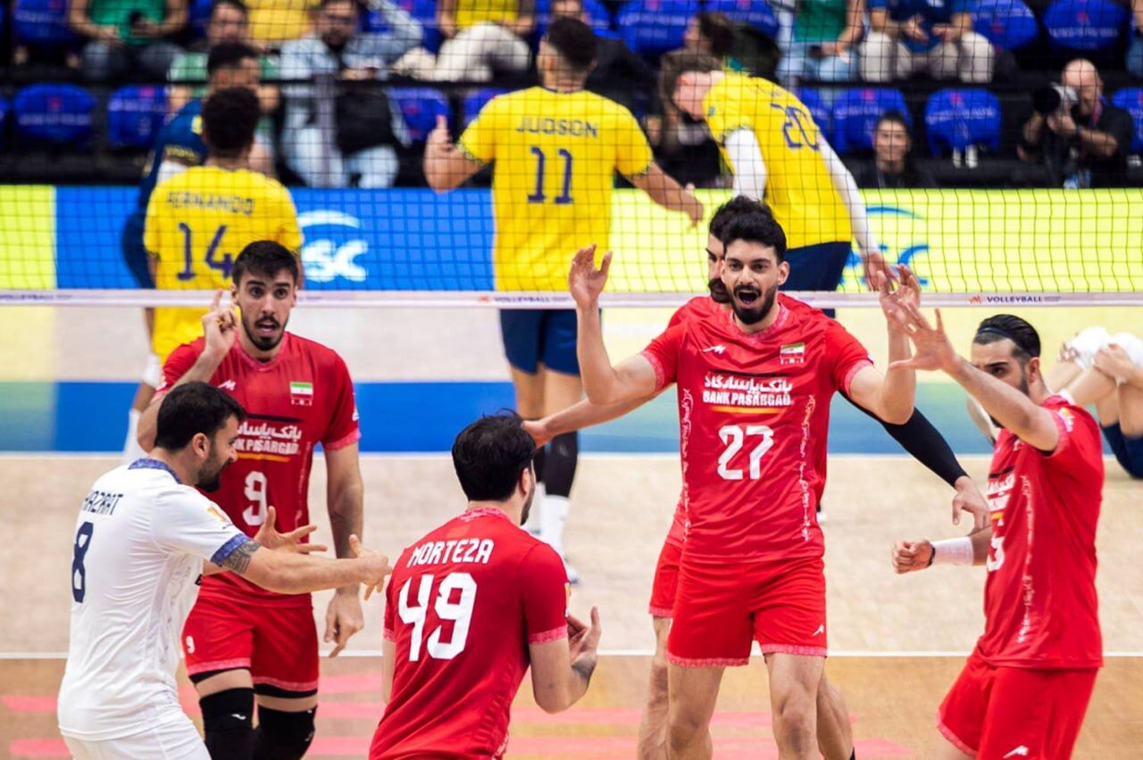 از آلمان ۱۹۳۶ تا آمریکا ۲۰۲۶ دیپلماسی توپ و تشریح نمادین
