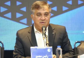 استقلال آزادی را میخواهد گزینه دوم شیراز