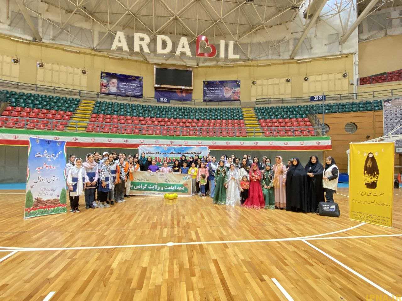 برگزاری جشنواره داژبال(وسطی ) بانوان با حضور بیش از ۱۰۰ نفر در اردبیل