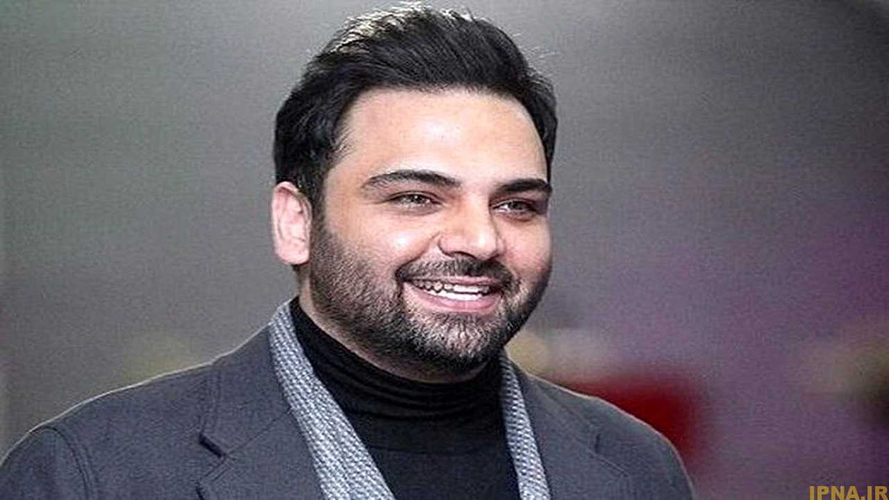 مجری عصر جدید به کمک فوتبال ایران آمد