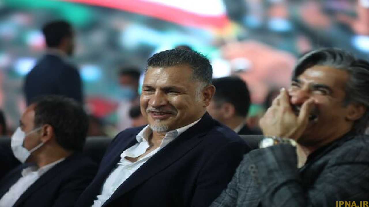 صحبت دایی با گل محمدی پس از برخورد سردش با وزیر ورزش+ فیلم