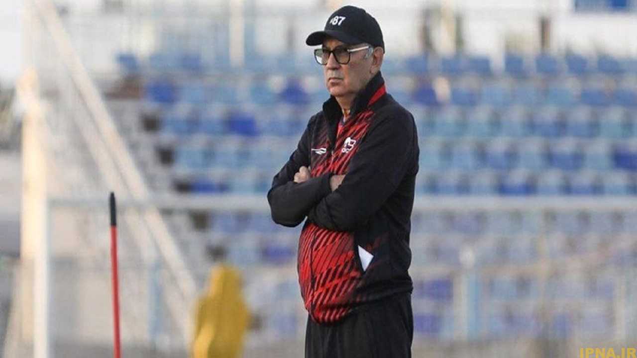 سرمربی تراکتور: تمرکزمان را روی ۲ اوت فولاد از دست دادیم
