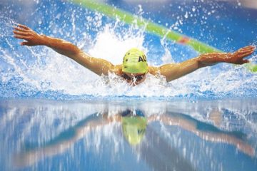 جشنواره شنا در استخر جام جم اردبیل برگزار شد