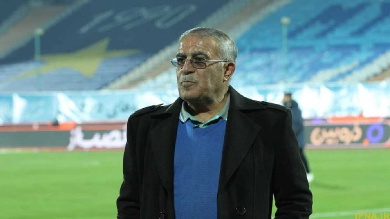 روشن: ۵۰ سال است می‌خواهند سهام سرخابی‌ها را به پیشکسوتان دهند