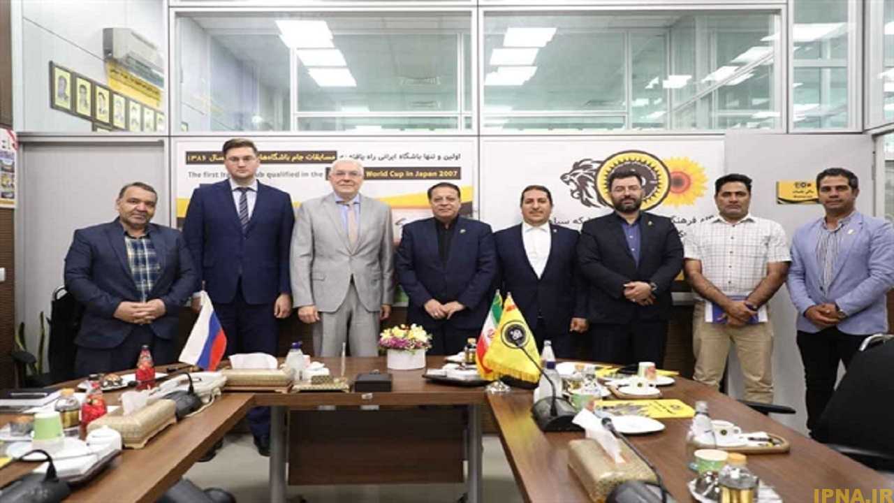 برگزاری دیدار دوستانه سپاهان و زنیت در ورزشگاه نقش جهان