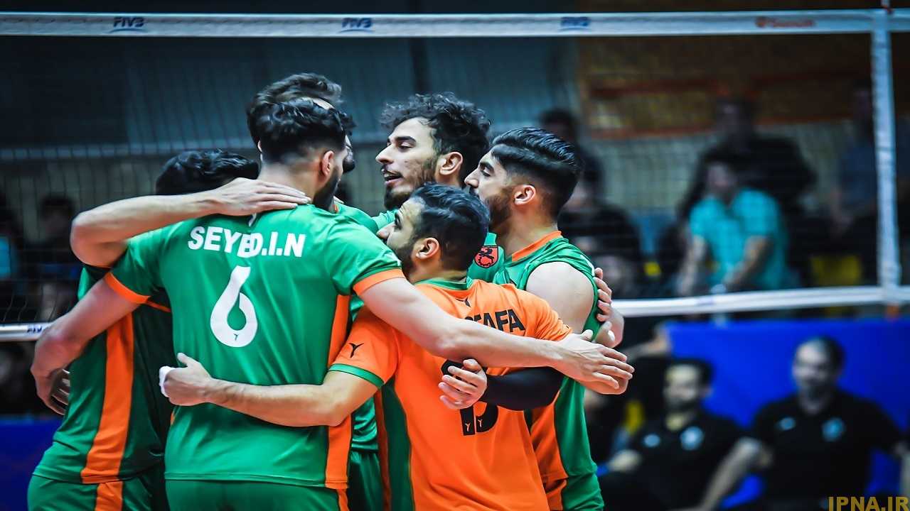ایفاسرام و مس رفسنجان حریفان خود را شکست دادند