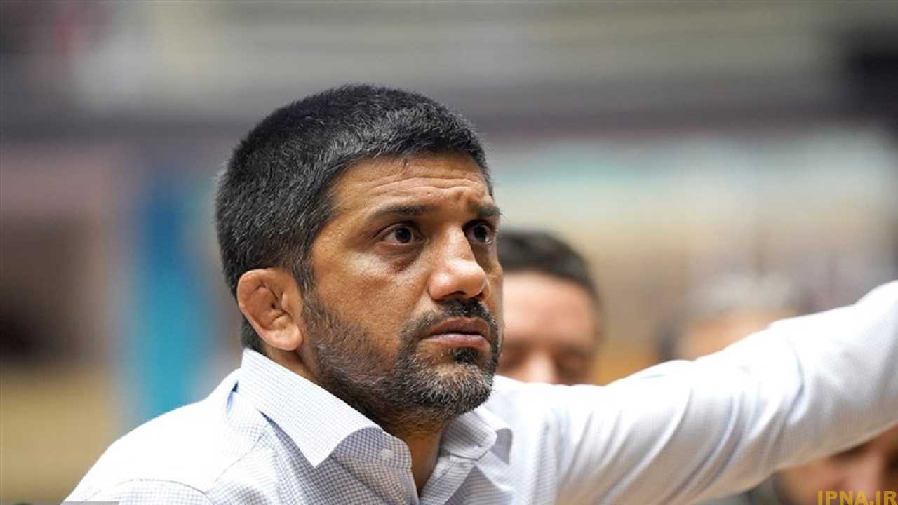 دبیر: کشتی گیری موفق خواهد شد که دیرتر کم بیاورد