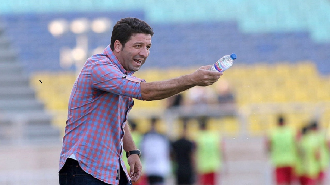 حلالی: تراکتوری ها با جذب مربی خارجی پولشان را دور می اندازند