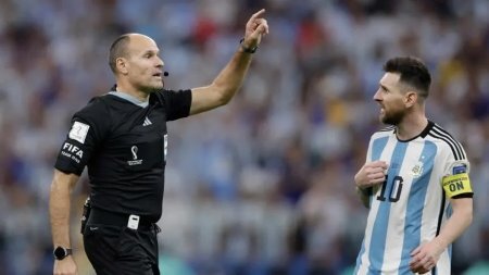 داور جنجالی جام جهانی اعلام بازنشستگی کرد