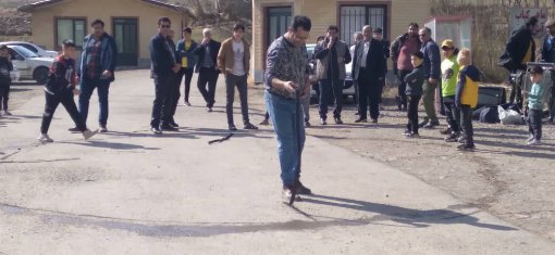 بازی بومی محلی قیش گوتوردی(کمربند بازی) در بولاغلار نیر در استان اردبیل برگزار شد