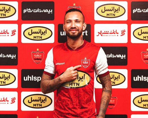 عکس| مهاجم جدید پرسپولیس آماده شد
