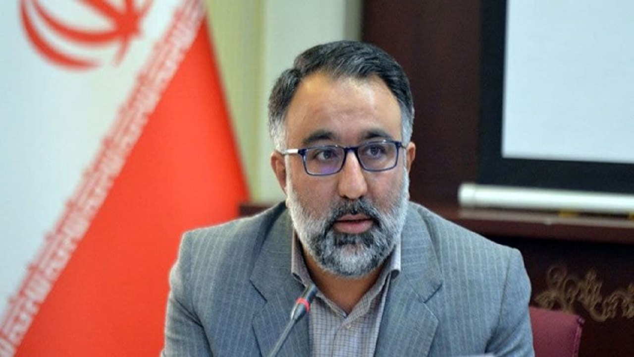 اسماعیل احمدی مشاور وزیر ورزش که بود؟