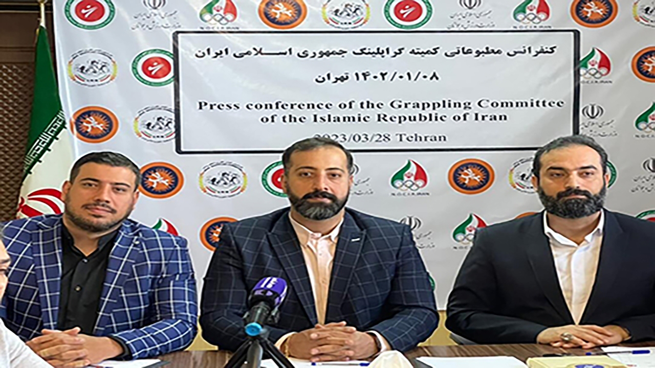 بخشایی: میراث نامناسبی به من رسید/ به صورت مستقیم با اتحادیه جهانی کشتی مکاتبه می‌کنیم