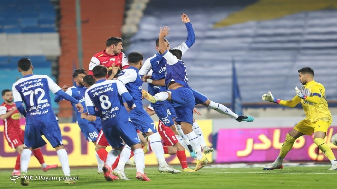 حیدری: پرسپولیس یک سر و گردن بالاتر از استقلال است