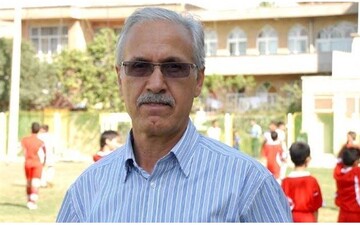 ساپینتو باید نیم فصل اخراج می‌شد/آدم نرمال این اتهام را به پرسپولیس نمی‌زند!