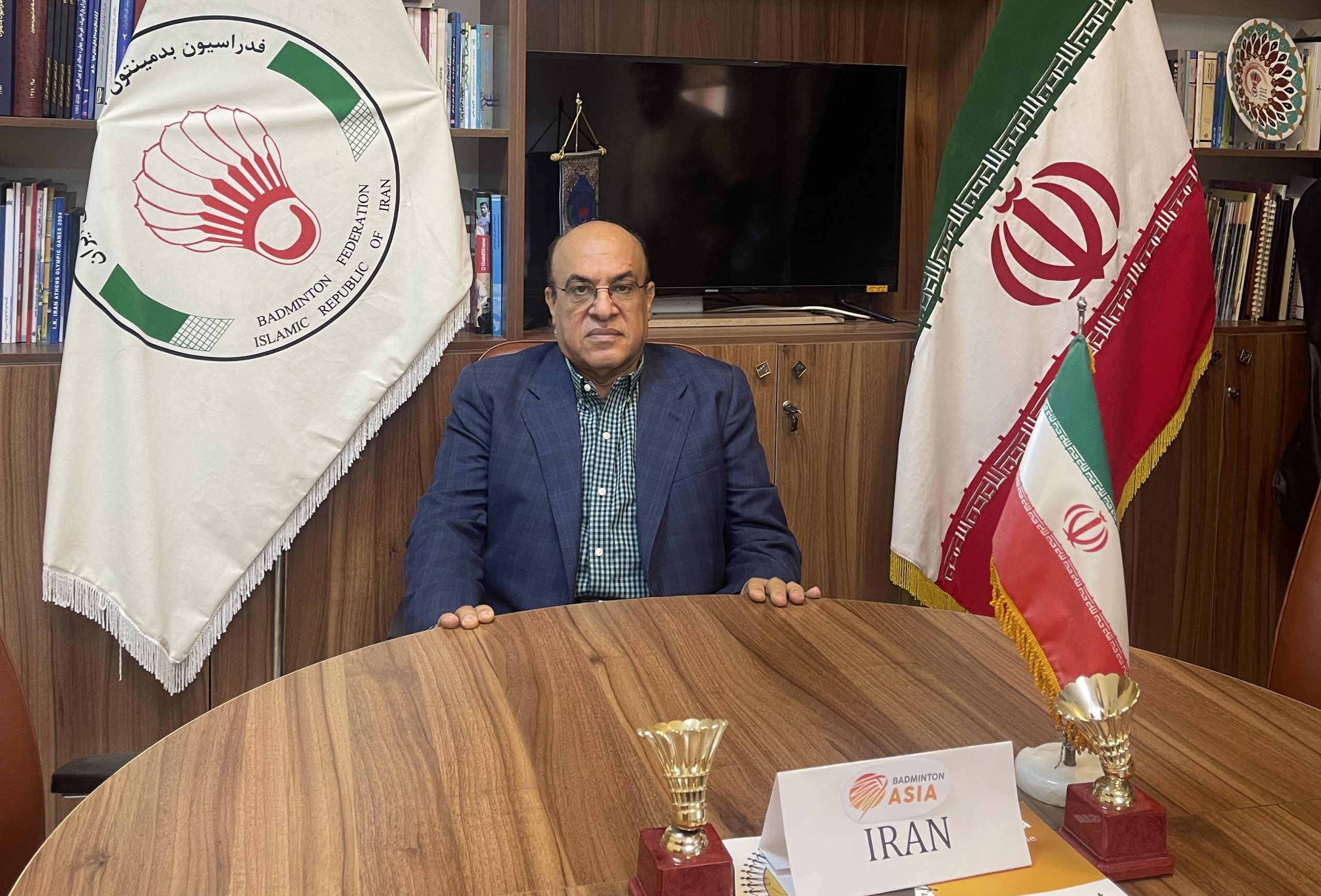پوریا: از صمیم قلب دست منتقدان را می فشارم/ از دولت و مجلس توجه بیشتری می خواهیم