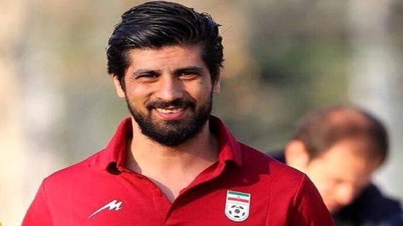 آشتیانی: باشگاه تراکتور مبلغ بازیکنان را افزایش می دهد/ نصیرزاده قانونی به نفع تیم خودش می نویسد