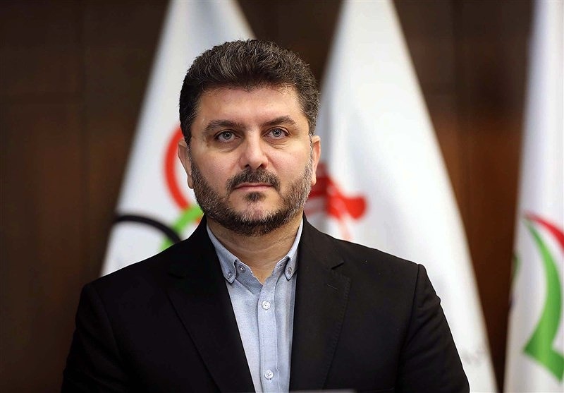 فرهادیان با رد ادعای اسکندری: نامه عدم تایید صلاحیت او روز گذشته به دبیر مجمع ارسال شد