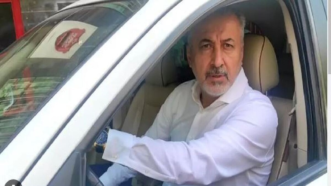 فرار عجیب مدیرعامل پرسپولیس از دست خبرنگاران/ درویش پنهان شد!+ فیلم