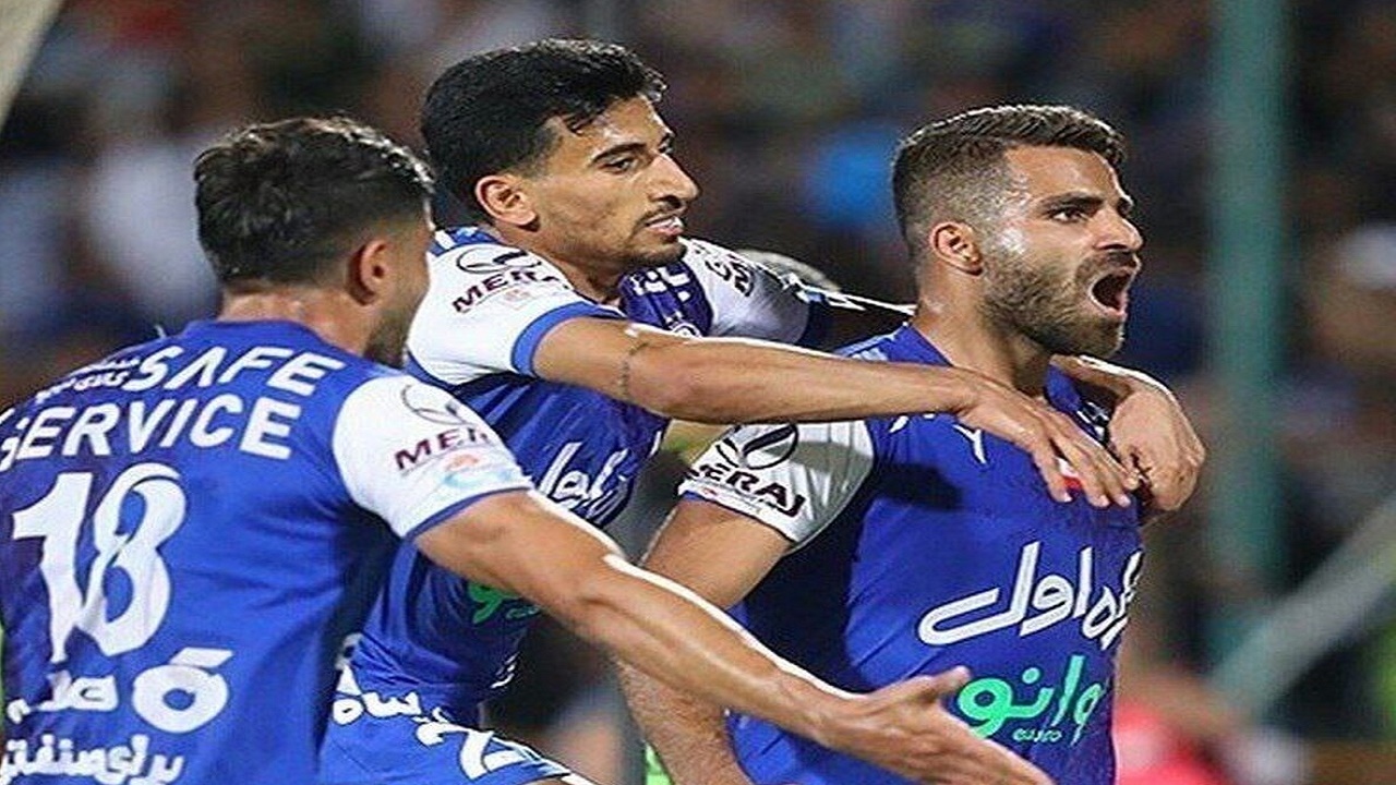قرارداد مرادمند با استقلال تمدید شد