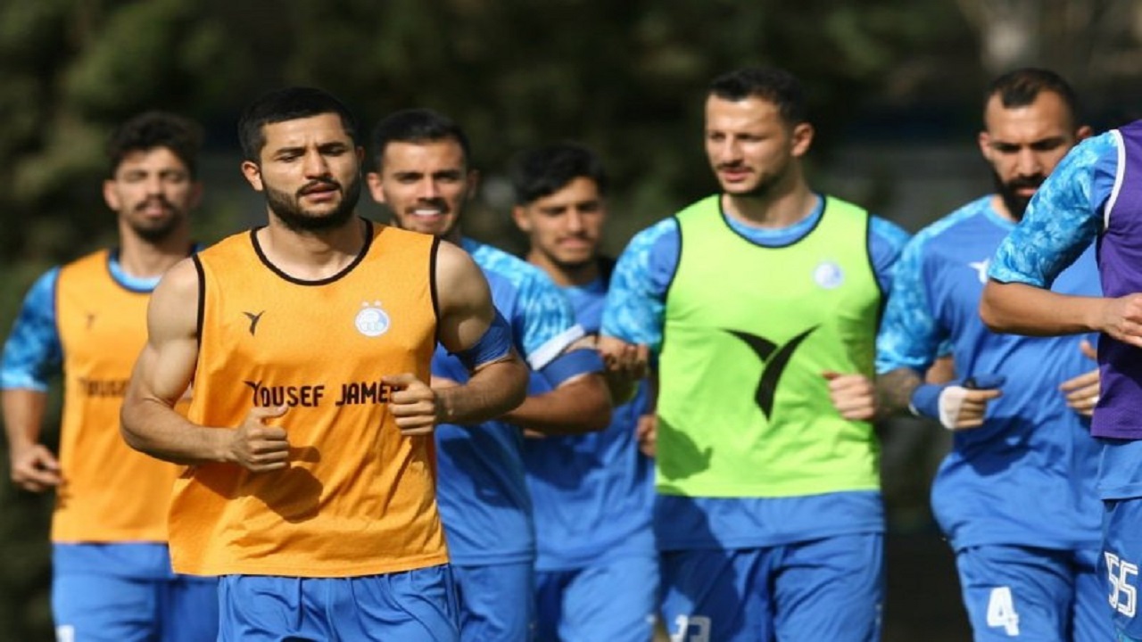 آغاز مذاکرات استقلال برای جذب یک مدافع خارجی