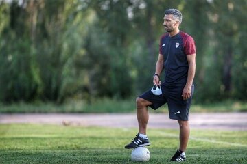 رایزنی عجیب یک پرسپولیسی برای بازگشت یاغی به استقلال