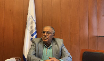 روشن: خطیر حرف نکونام را گوش کند/ سایپنتو مربی نبود، دلقک بود