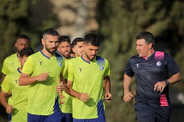 استقلال بچه سرراهی شده و پرسپولیس تک فرزند عزیزدُردانه!