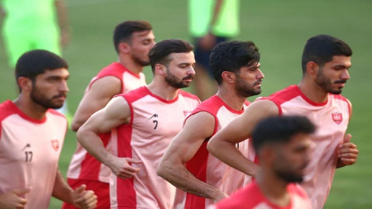 برگزاری تمرین پرسپولیس با حضور گولسیانی/ ۲ بازی دوستانه در برنامه سرخپوشان