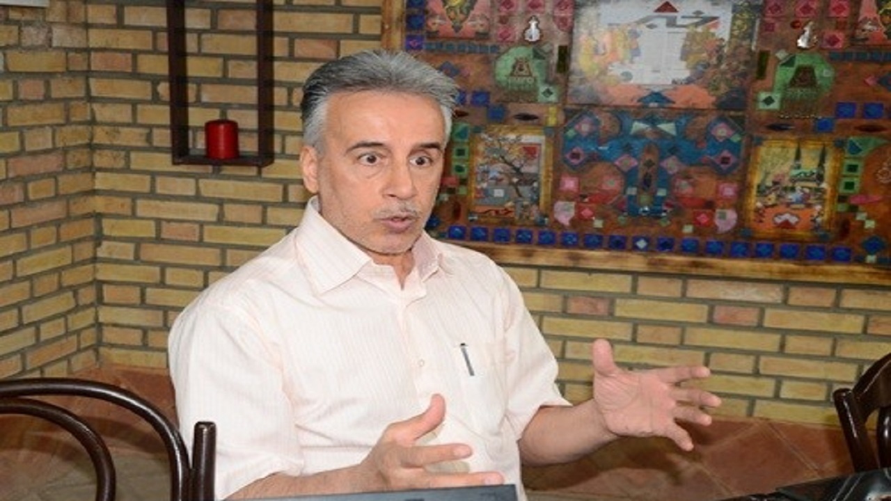 فتح آبادی: درگیری بین گل محمدی و نکونام خوشایند فوتبال نیست/ بازیکنان پرسپولیس باید کمتر تنش ایجاد کنند