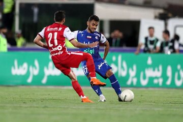 قضاوت شهرآورد ۱۰۲ با هدستهای جدید داوری