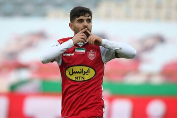 عمری از سرخ‌پوشان جدا شد؛ پرسپولیس شکایت می‌کند