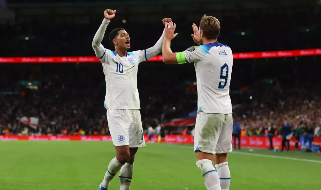 Who is in the running for the ۲۰۲۳ FIFA FIFPRO Men’s World ۱۱?