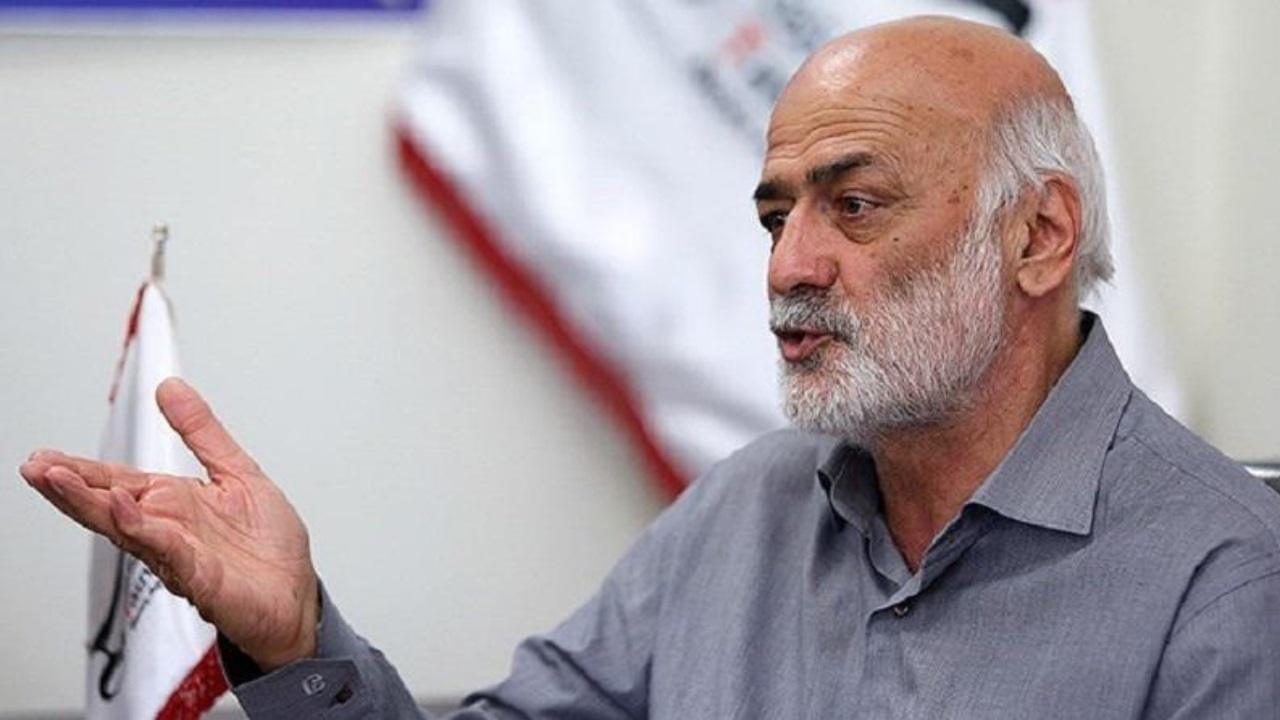 کربکندی: دفاع چند لایه سوریه نمی تواند مانع برد تیم ملی شود/ عیار فوتبال ما مقابل ژاپن مشخص می شود