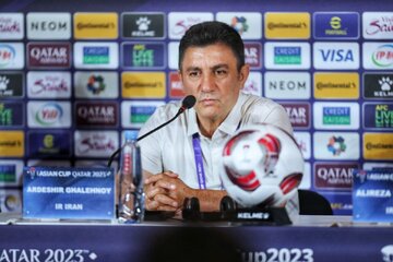 عصبانیت قلعه‌نویی از عملکرد یک بازیکن ایران