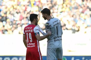 علیرضا در پرسپولیس ماندنی شد/بیرانوند پیشنهاد خارجی‌اش را رد کرد