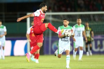 کتک‌کاری کنعانی‌زادگان با یک هوادار؛ خشم مدافع پرسپولیس از شعار جنجالی!