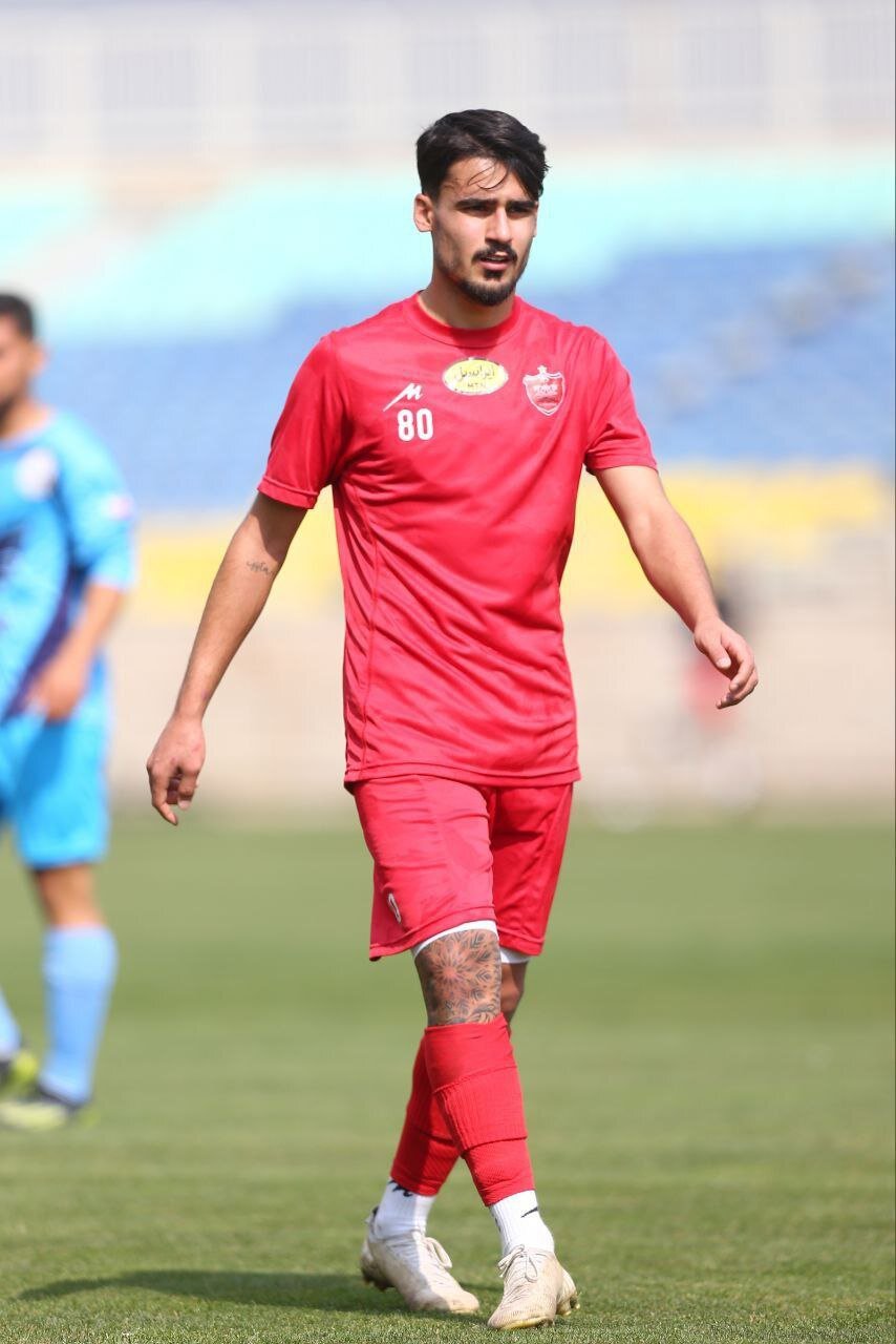 عکس‌| برتری پرسپولیس با گلزنی مهاجم جنجالی