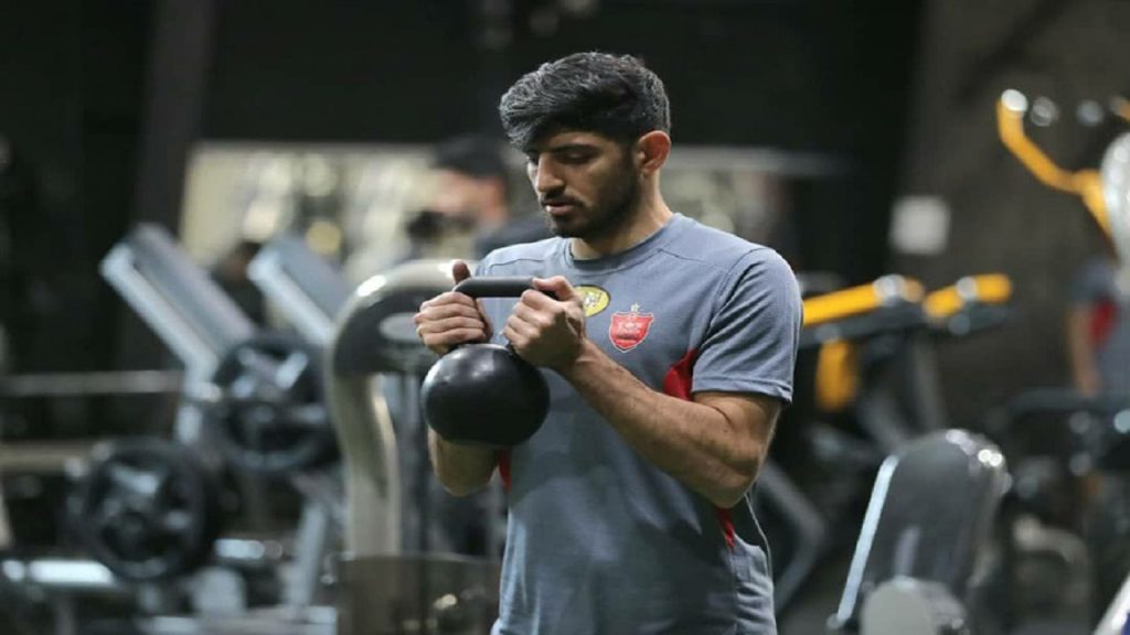 بدنسازی و استخر در برنامه جمعه سرخپوشان
