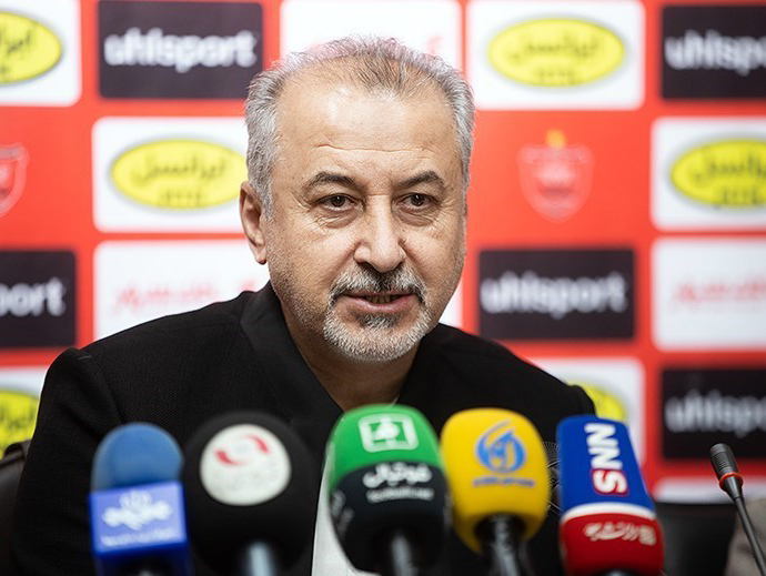 درویش: حریف ۷۰ دقیقه دفاع کرد/ بهتر بود داور دیگری جایگزین کاظمی می شد