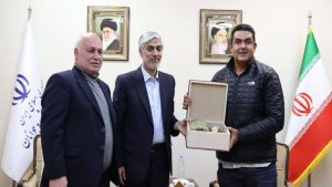 دیدار عضو هیئت رئیسه فدراسیون جهانی اسکیت با وزیر ورزش