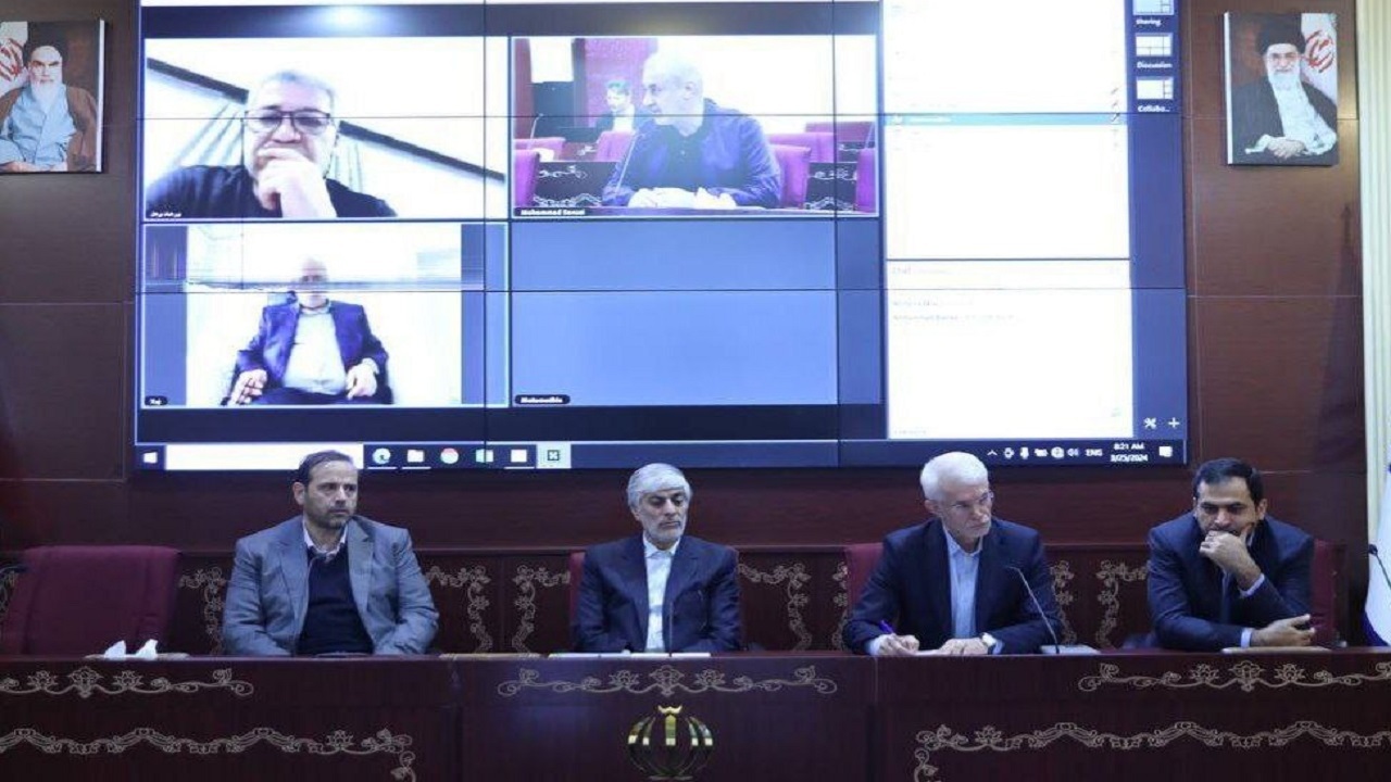برگزاری جلسه اخذ مجوز حرفه‌ای AFC با حضور وزیر ورزش