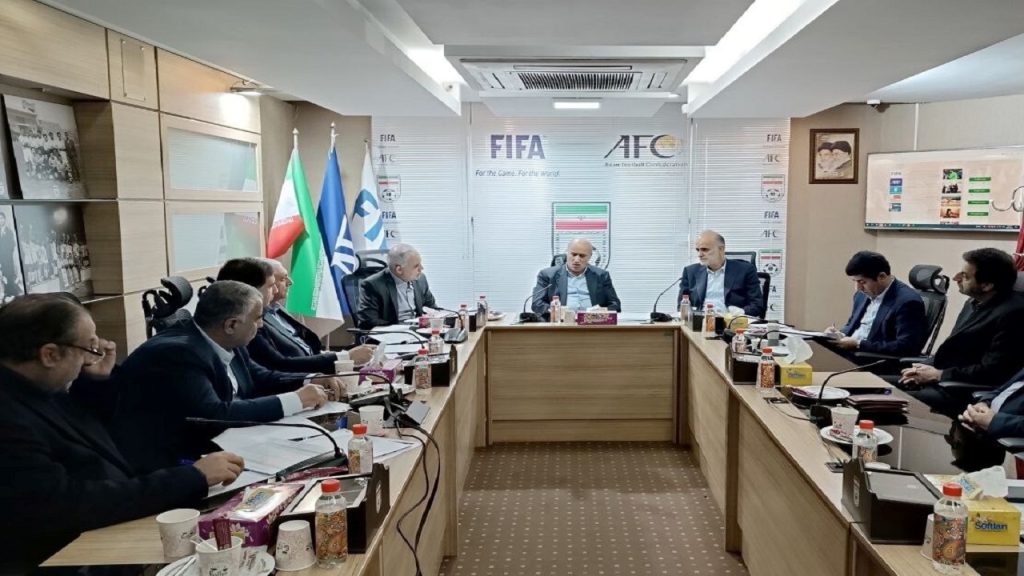 نبی: هیچ باشگاهی نباید رایگان بودن رقابتها را اعلام کند