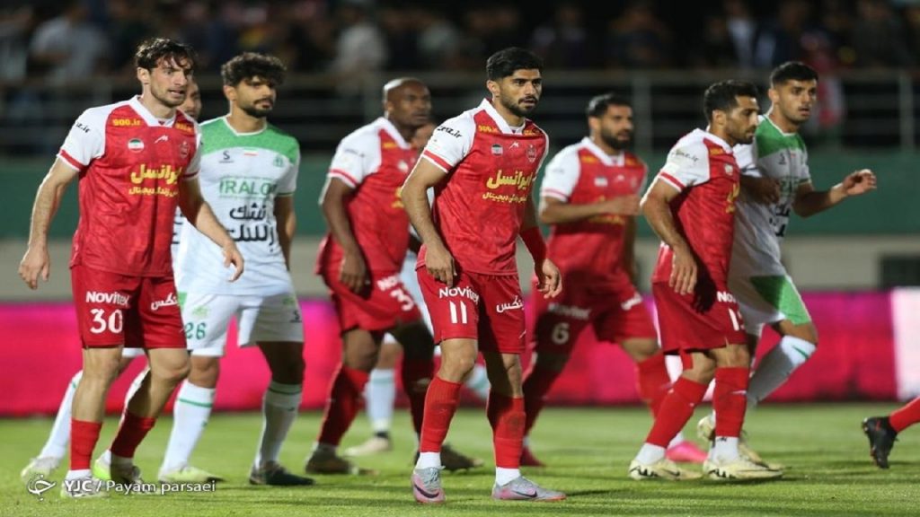 آشتیانی: تعویضهای اوسمار به ضرر پرسپولیس تمام شد/ پرسپولیس از لحاظ فنی بهتر از سپاهان است