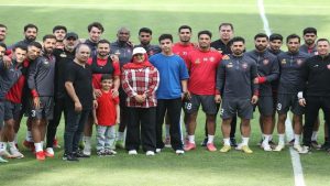 برگزاری تمرین پرسپولیس با حضور هوادار خانم