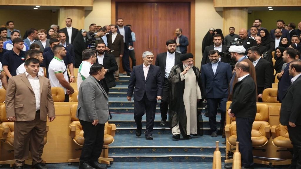 مراسم تجلیل از قهرمانان و مدالآوران ورزش با حضور رئیس جمهور برگزار شد