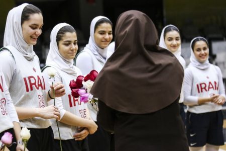 حضور نایب رئیس بانوان در تمرین تیم ملی بسکتبال زیر ۱۸ سال دختران به مناسبت روز دختر