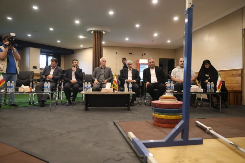 هاشمی: تجربه المپیکی وزنهبرداری قابل توجه است/ اجازه ندهید حاشیهها مانع کار شود